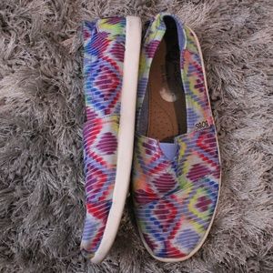 Rainbow Geometric Skecher's Bobs